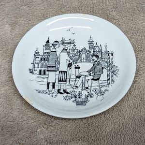 Arabia Emilia collector item #11-9 Finland
